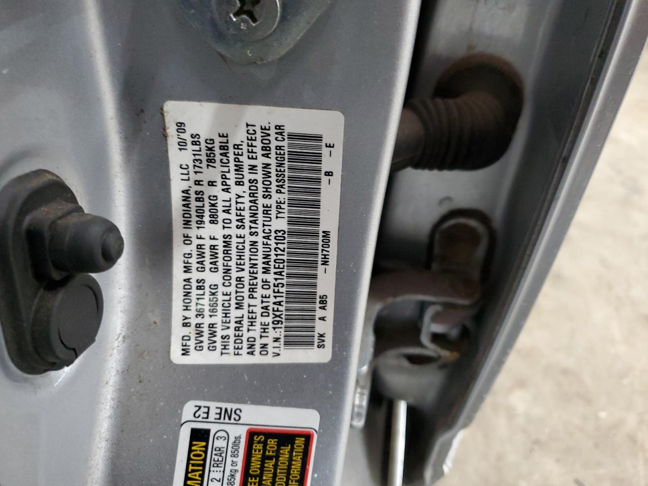 2010 Honda Civic VIN 19XFA1F51AE012103 Copart auction photo, rear end damage thumbnail 15