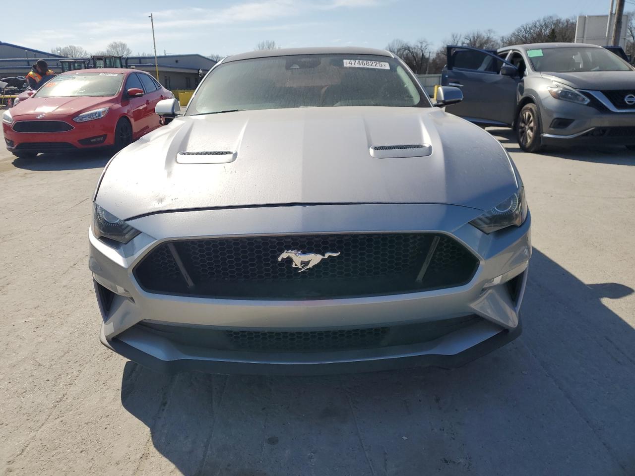 2020 Ford Mustang VIN 1FA6P8CF1L5188481 Copart auction photo, side damage thumbnail 5