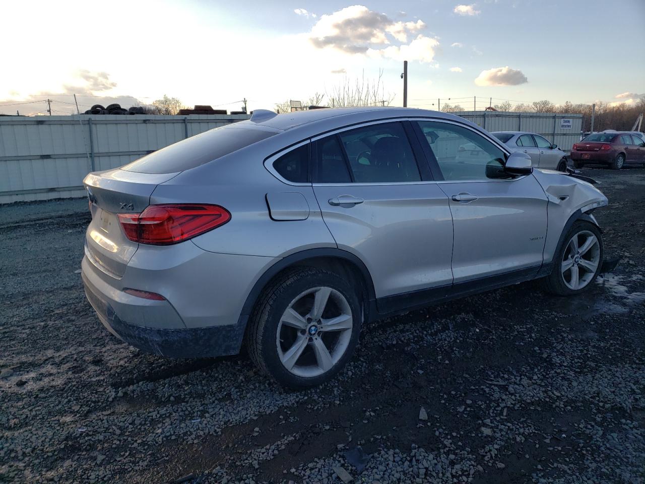2016 BMW X4 VIN 5UXXW3C5XG0R19292 Copart auction photo, front end damage thumbnail 3