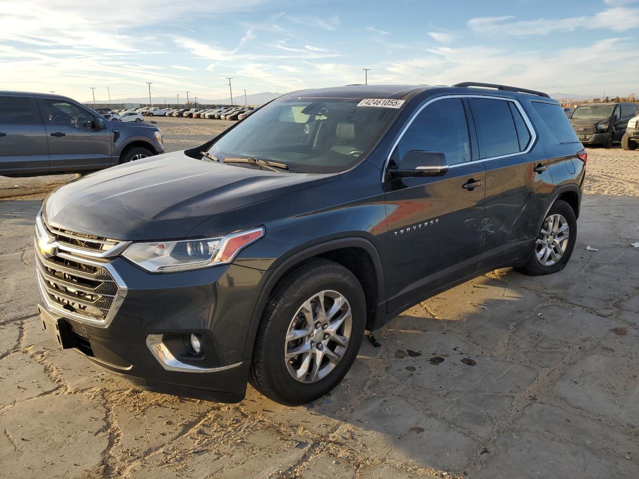 2020 Chevrolet Traverse VIN 1GNERHKWXLJ325613