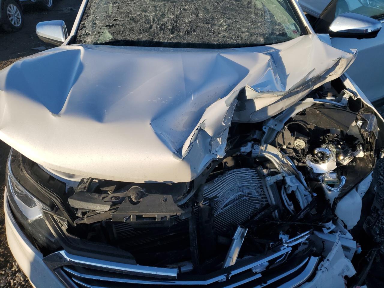 2020 Chevrolet Equinox VIN 3GNAXPEX0LS700572 Copart auction photo, front end damage thumbnail 13