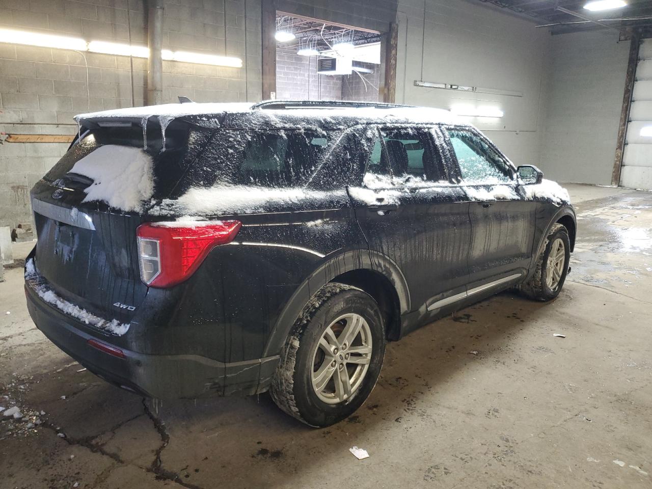 2023 Ford Explorer VIN 1FMSK8DH9PGB96504 Copart auction photo, front end damage thumbnail 3