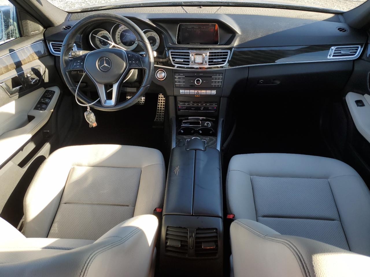 2016 Mercedes-Benz E-klasse VIN WDDHF5KB6GB206635 Copart auction photo, rear end / mechanical damage thumbnail 8