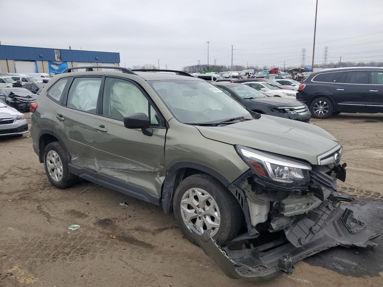 2020 Subaru Forester VIN JF2SKADC1LH443343 Copart auction photo, front end damage thumbnail 4