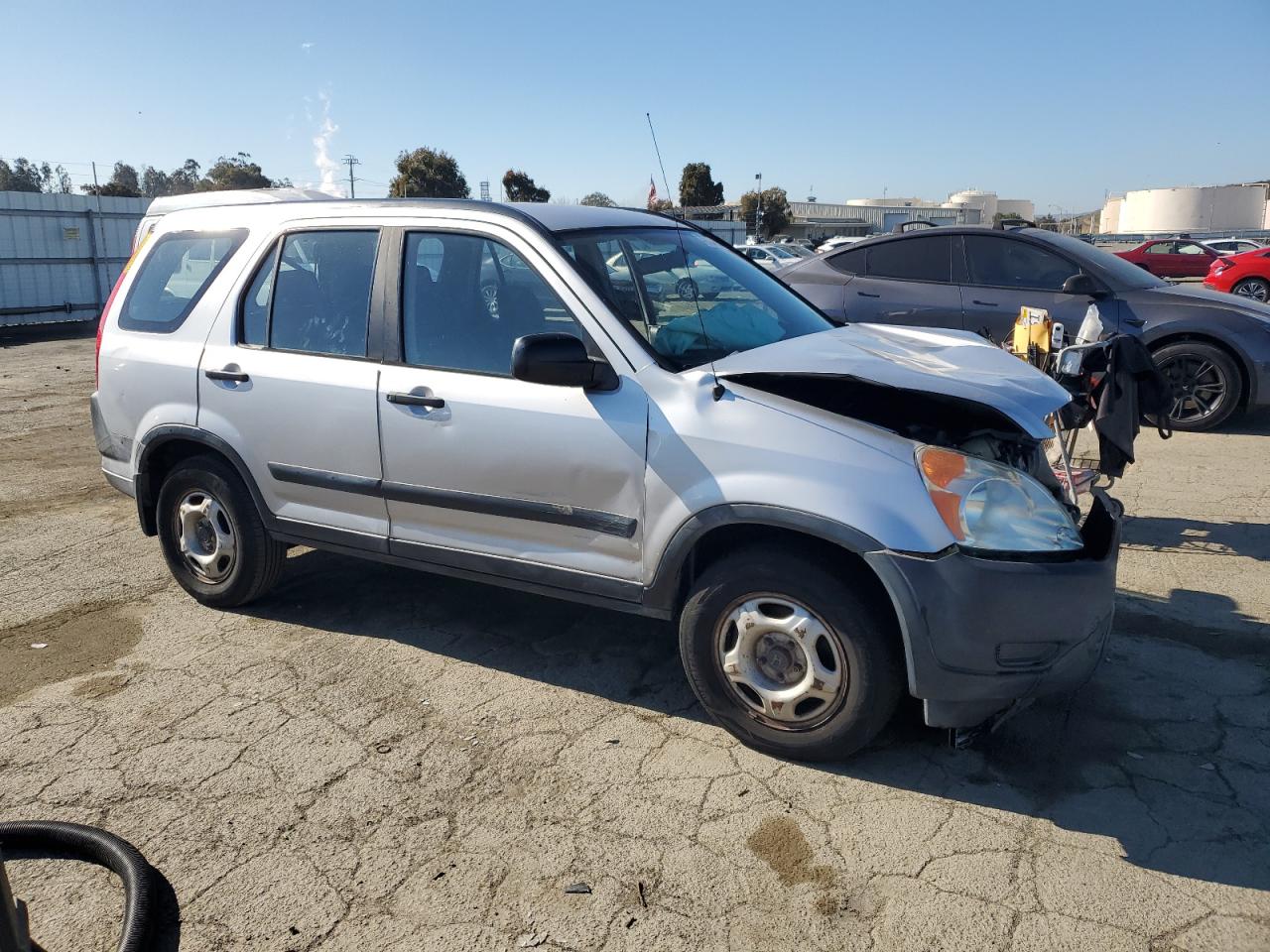 2003 Honda CR-V VIN JHLRD68493C015026 Copart auction photo, front end / side damage thumbnail 4