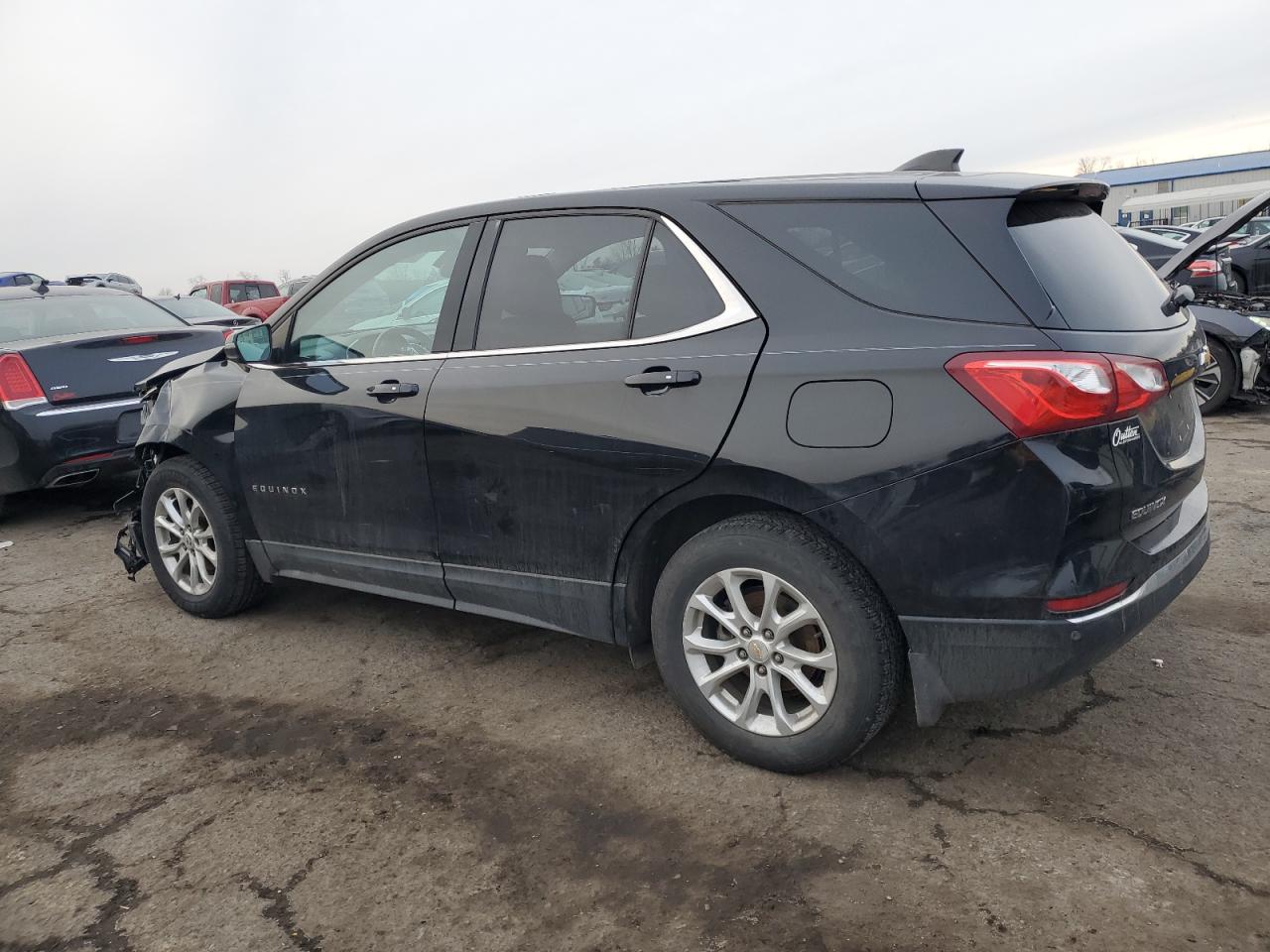 2018 Chevrolet Equinox VIN 2GNAXSEVXJ6199235 Copart auction photo, front end / side damage thumbnail 2