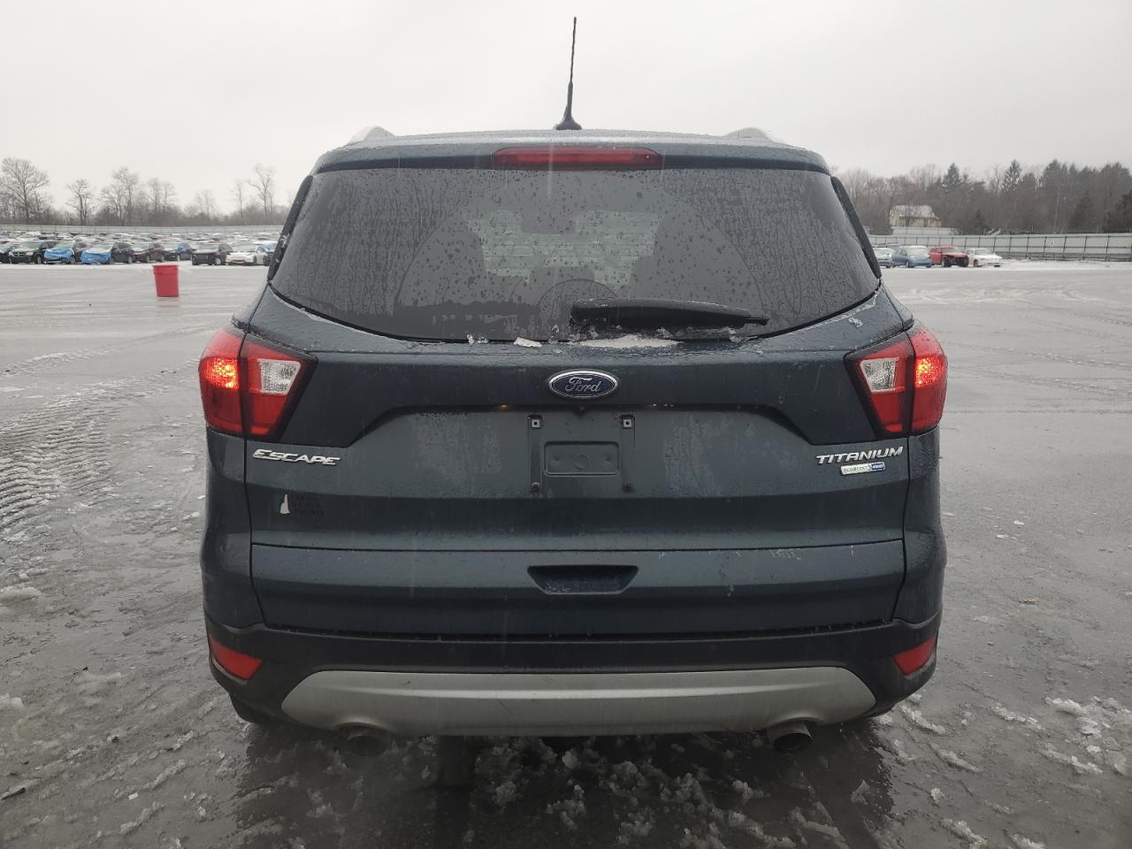 2019 Ford Escape VIN 1FMCU9J94KUC42798 Copart auction photo, front end damage thumbnail 6