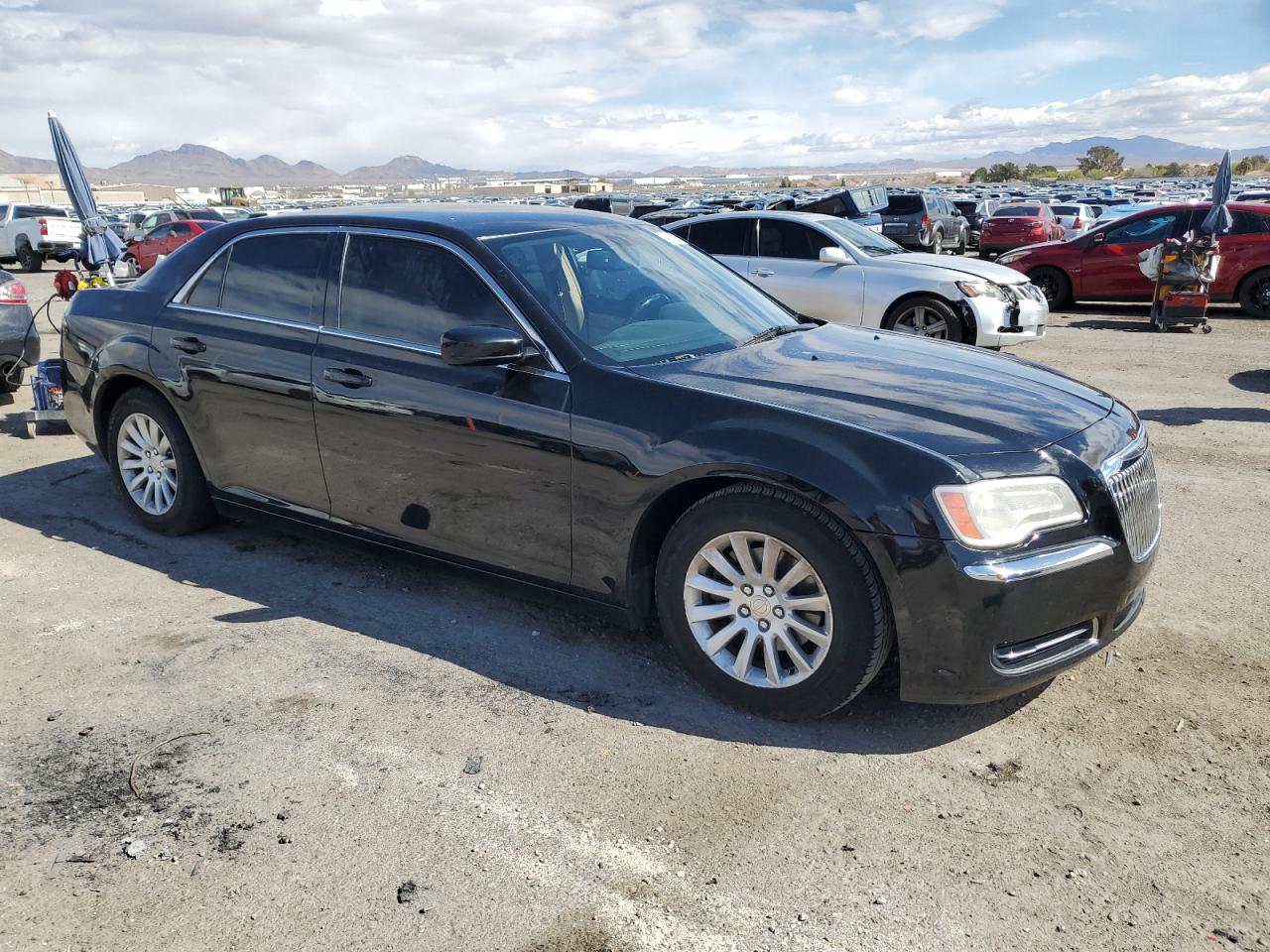 2013 Chrysler 300 VIN 2C3CCAAG5DH529231 Copart auction photo, side damage thumbnail 4