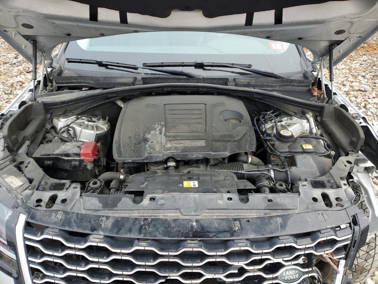 2018 Land Rover Range Rover VIN SALYB2RX6JA762293 Copart auction photo, front end damage thumbnail 13