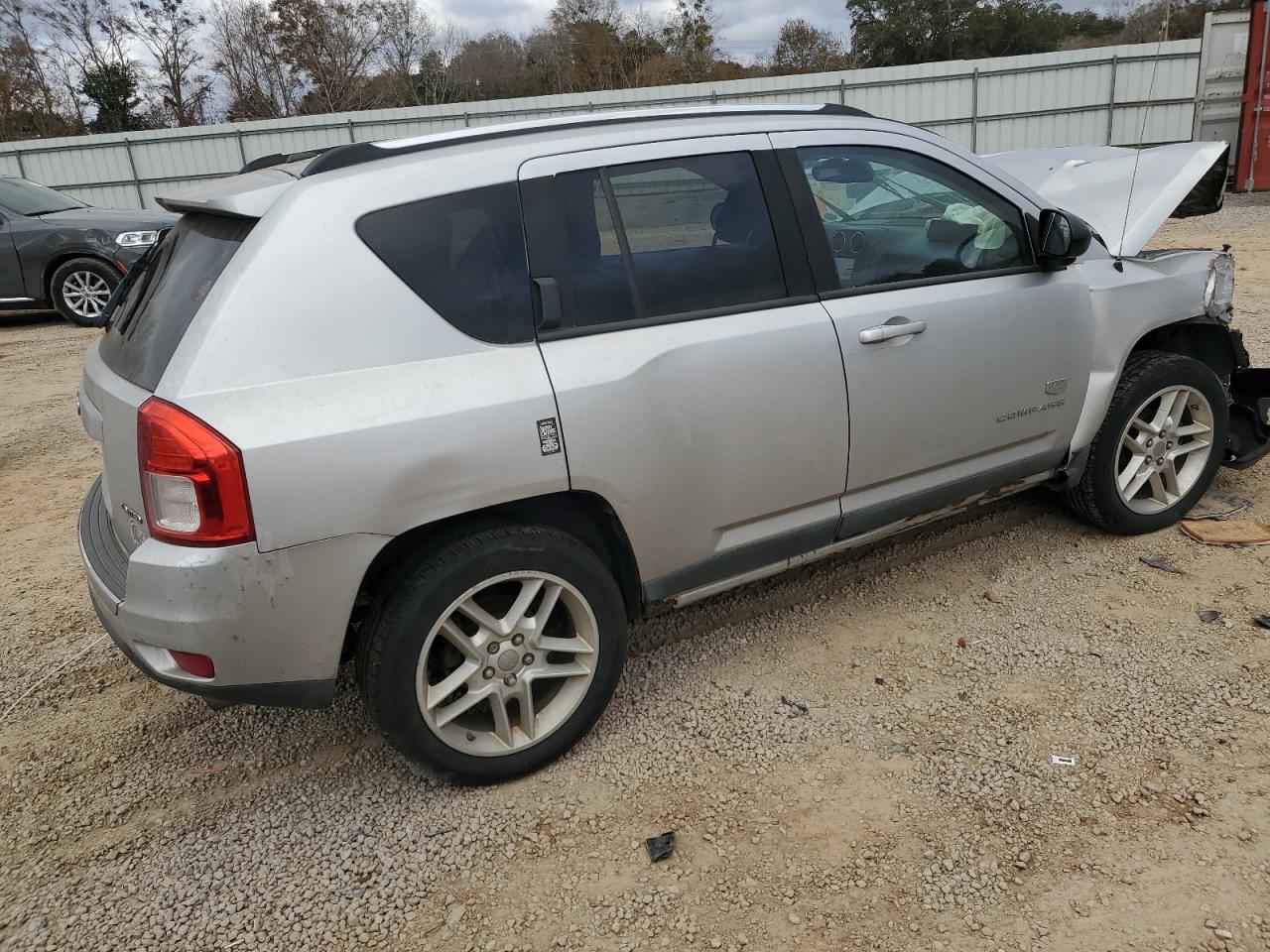 2011 Jeep Compass VIN 1J4NF5FB6BD182058 Copart auction photo, front end / minor dent/scratches damage thumbnail 3