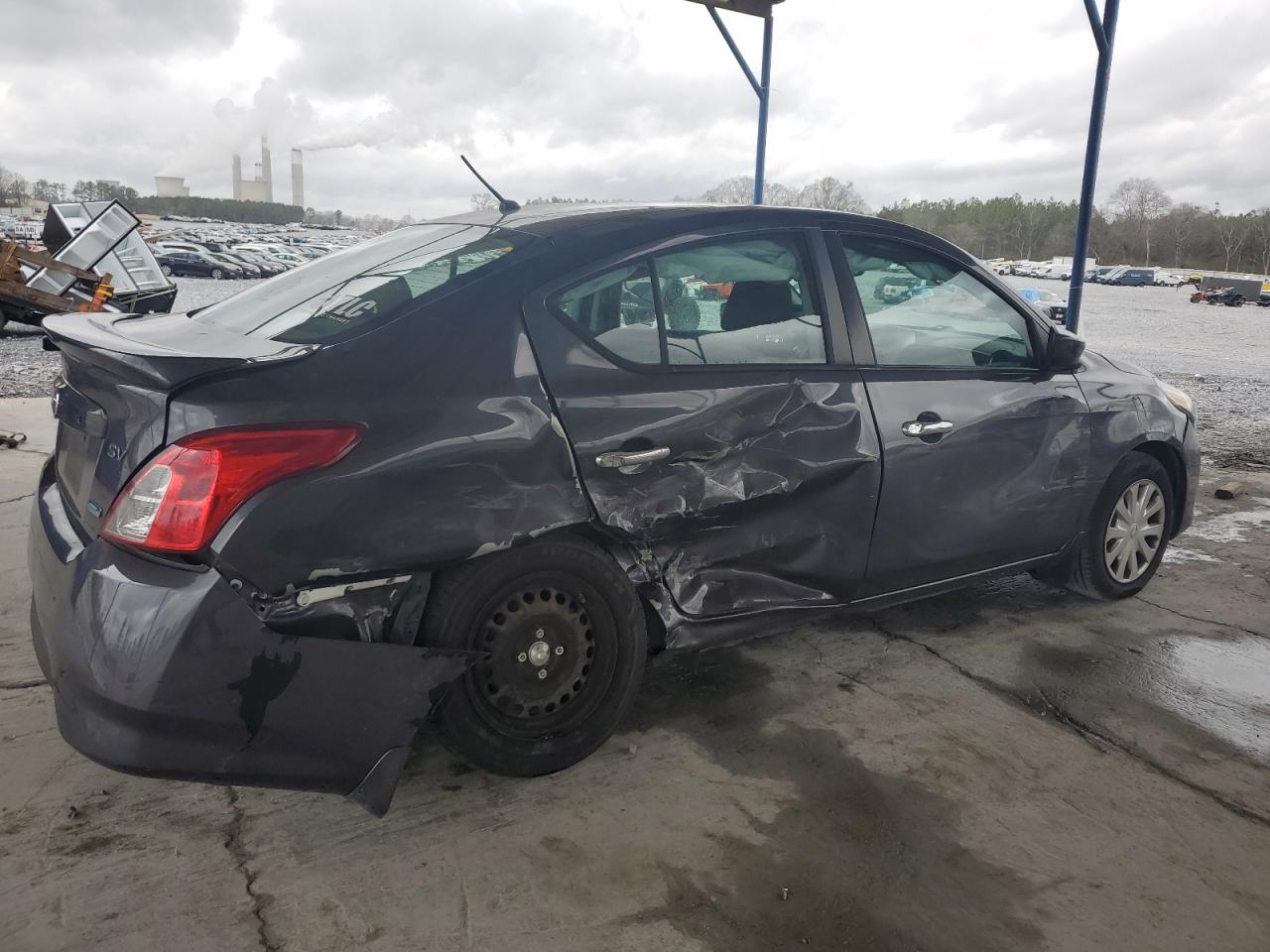2015 Nissan Versa VIN 3N1CN7AP1FL955679 Copart auction photo, side / rear end damage thumbnail 3