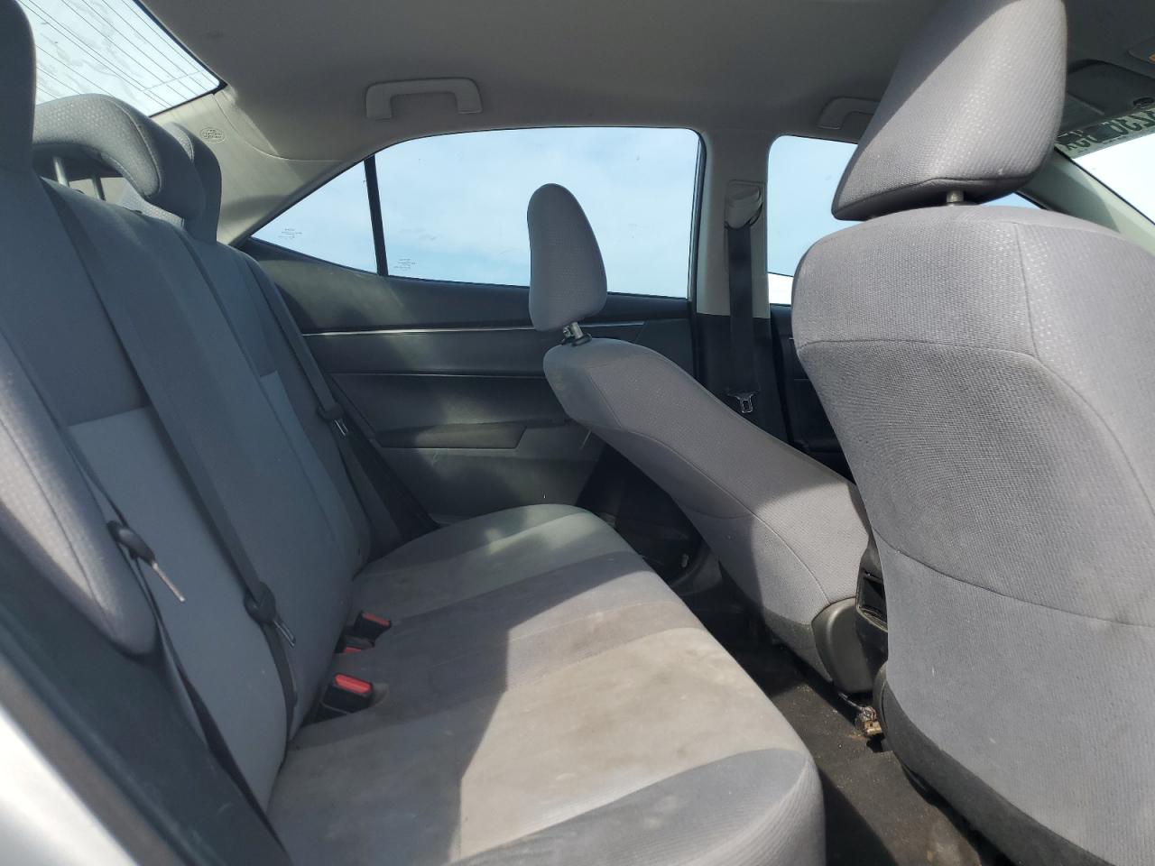 2016 Toyota Corolla VIN 2T1BURHE0GC560702 Copart auction photo, normal wear / front end damage thumbnail 10