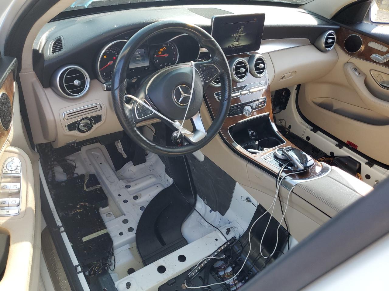 2016 Mercedes-Benz C-klasse VIN WDDWF4KB7GR143196 Copart auction photo, water/flood / minor dent/scratches damage thumbnail 8
