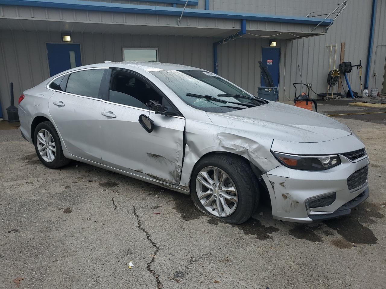 2016 Chevrolet Malibu VIN 1G1ZE5ST0GF304913 Copart auction photo, front end / side damage thumbnail 4