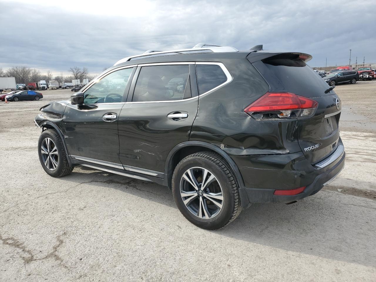 2017 Nissan Rogue VIN 5N1AT2MV2HC786404 Copart auction photo, all over / minor dent/scratches damage thumbnail 2