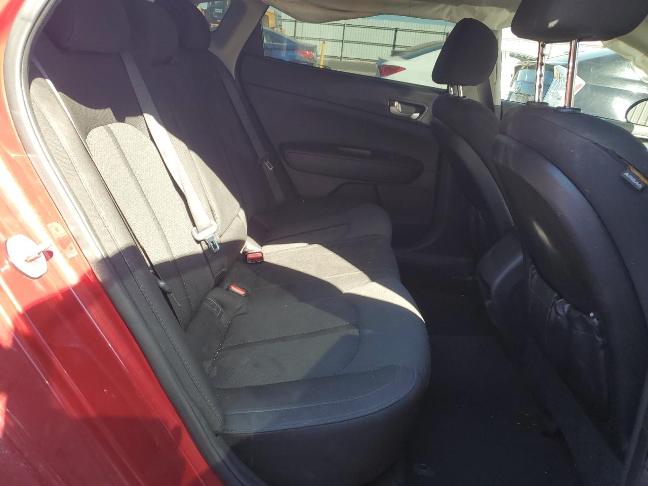 2017 KIA Optima VIN 5XXGT4L12HG150591 Copart auction photo, all over damage thumbnail 10