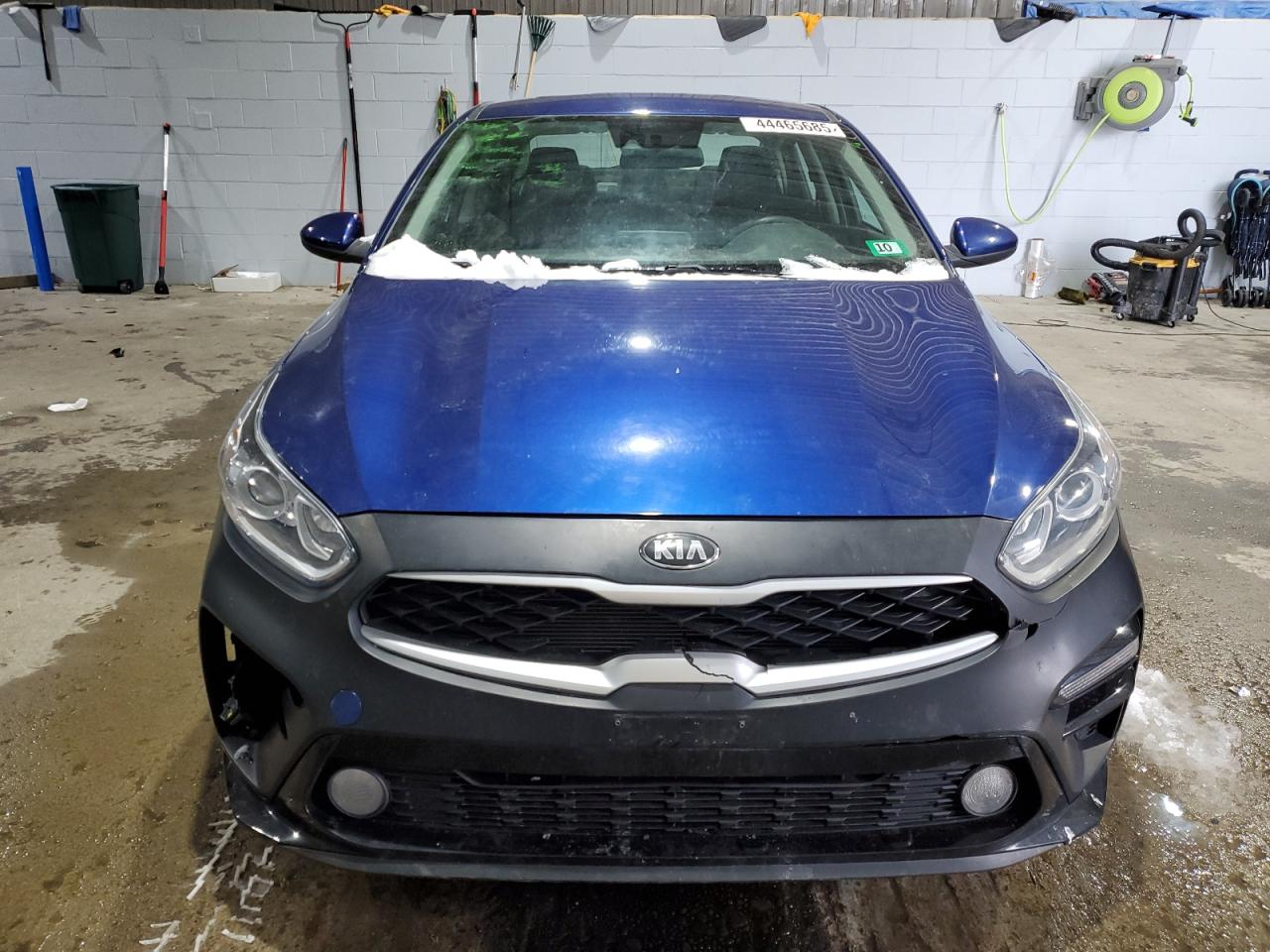 2019 KIA Forte VIN 3KPF24AD7KE103939 Copart auction photo, rear end / minor dent/scratches damage thumbnail 5