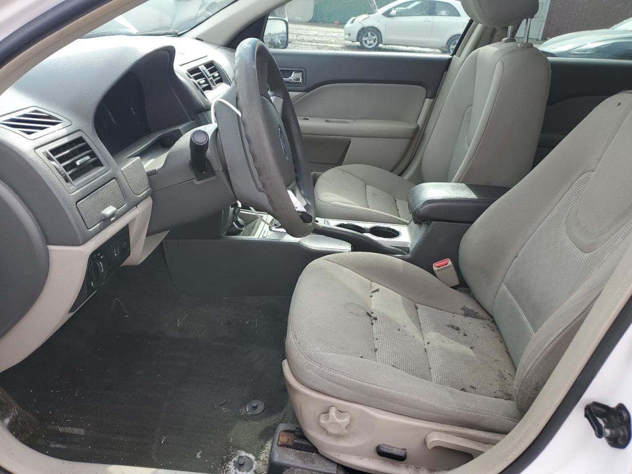 2010 Ford Fusion VIN 3FAHP0HA2AR415825 Copart auction photo, front end damage thumbnail 7