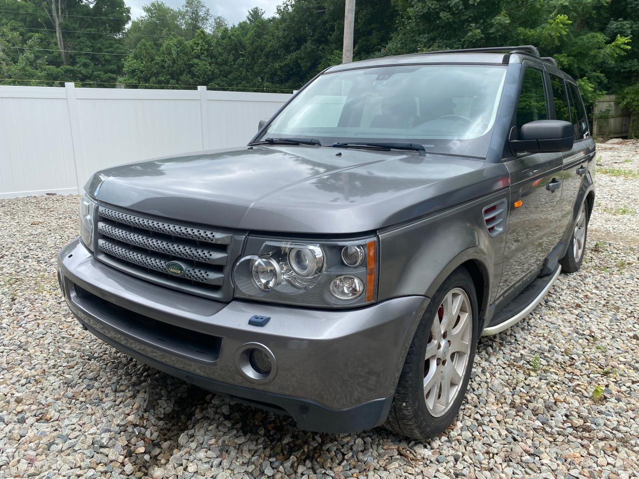 2007 Land Rover Range Rover VIN SALSK25487A988846 Copart auction photo, minor dent/scratches / normal wear damage thumbnail 2