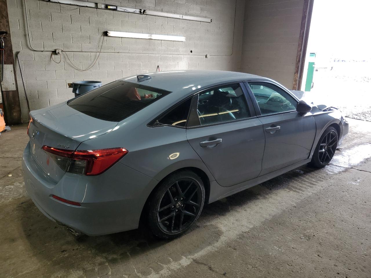 2022 Honda Civic VIN 2HGFE2F50NH500383 Copart auction photo, front end / top/roof damage thumbnail 3