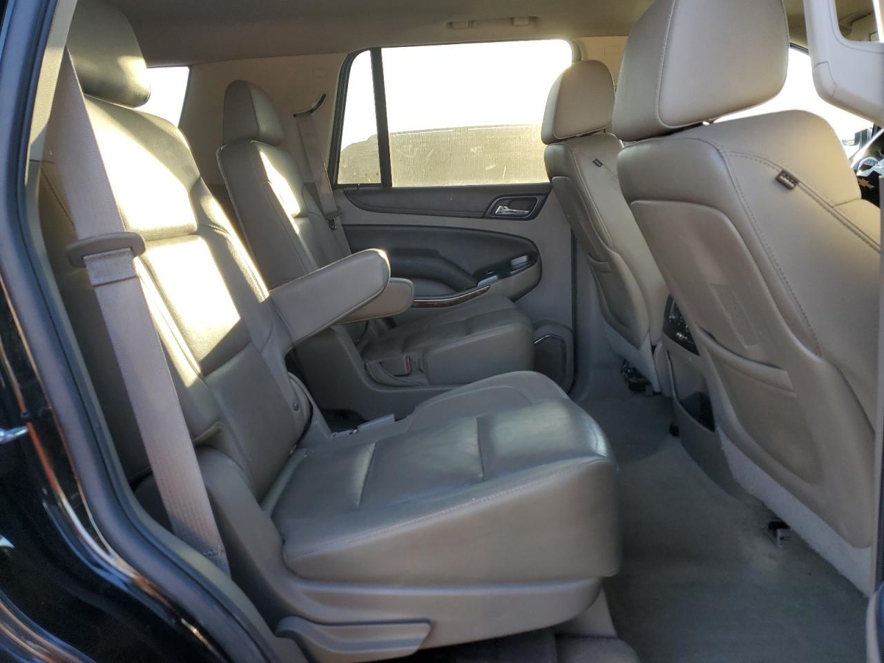 2015 Chevrolet Tahoe VIN 1GNSKCKC6FR567840 Copart auction photo, front end damage thumbnail 12