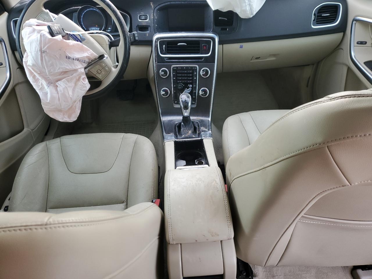 2016 Volvo V60 VIN YV140MEK3G1316185 Copart auction photo, front end damage thumbnail 8