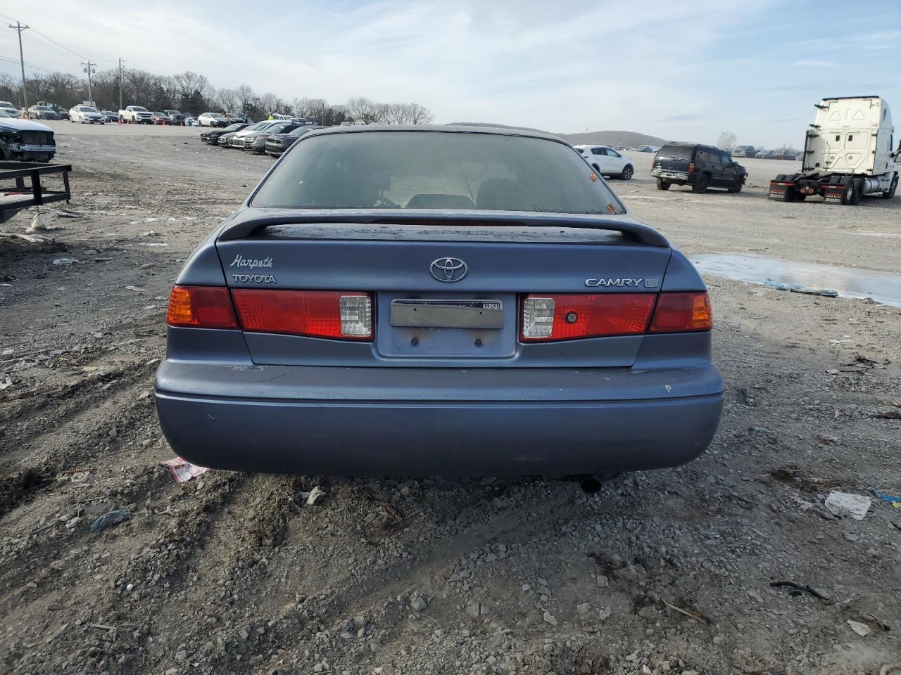 2000 Toyota Camry VIN 4T1BG22K4YU000257 Copart auction photo, burn - engine / burn damage thumbnail 6