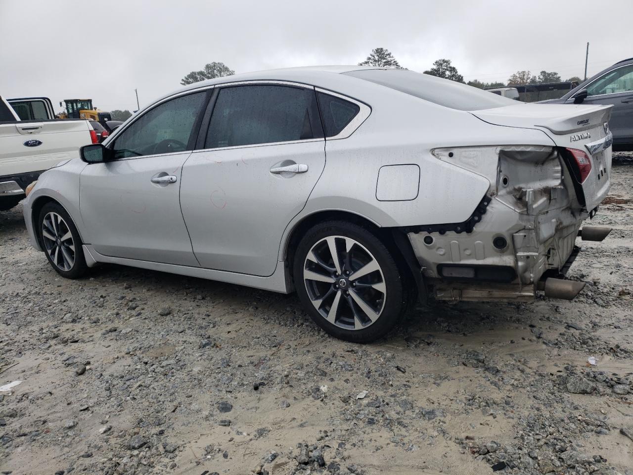 2017 Nissan Altima VIN 1N4AL3AP7HC123805 Copart auction photo, side damage thumbnail 2