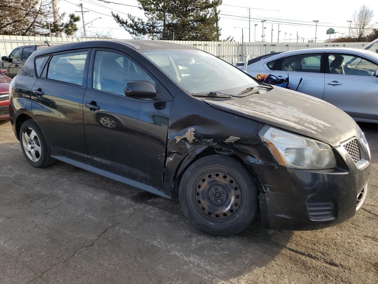 2010 Pontiac Vibe VIN 5Y2SP6E8XAZ401851 Copart auction photo, front end / side damage thumbnail 4