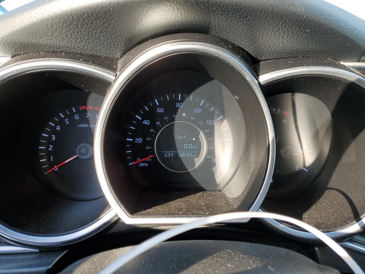 2015 KIA Optima VIN KNAGM4A70F5584737 Copart auction photo, vandalism damage thumbnail 9