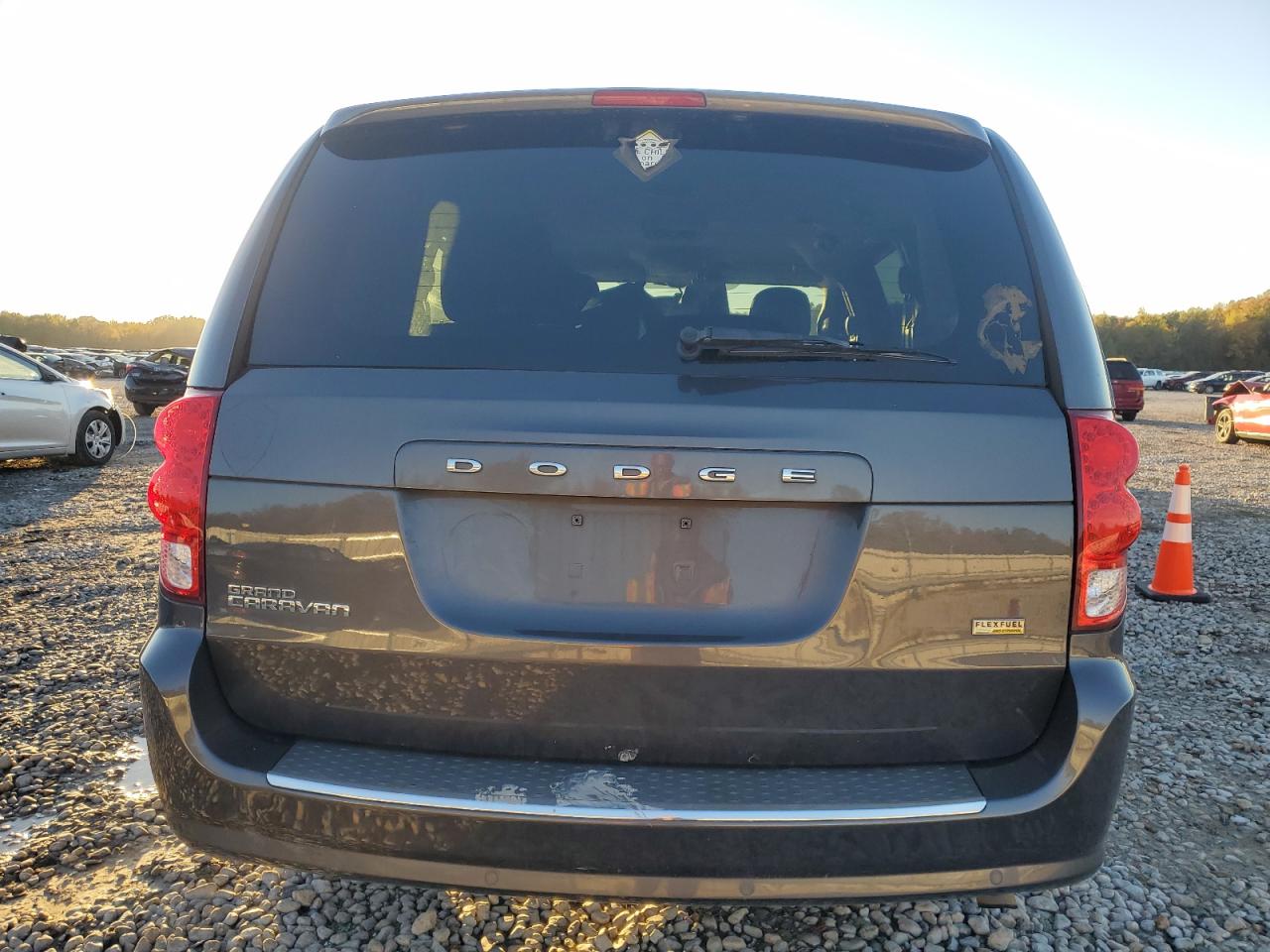 2017 Dodge Caravan VIN 2C4RDGBG7HR604113 Copart auction photo, front end damage thumbnail 6