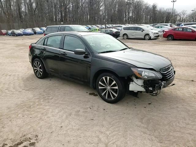 2013 Chrysler 200 VIN 1C3CCBBG8DN724090 Copart auction photo, front end damage thumbnail 13