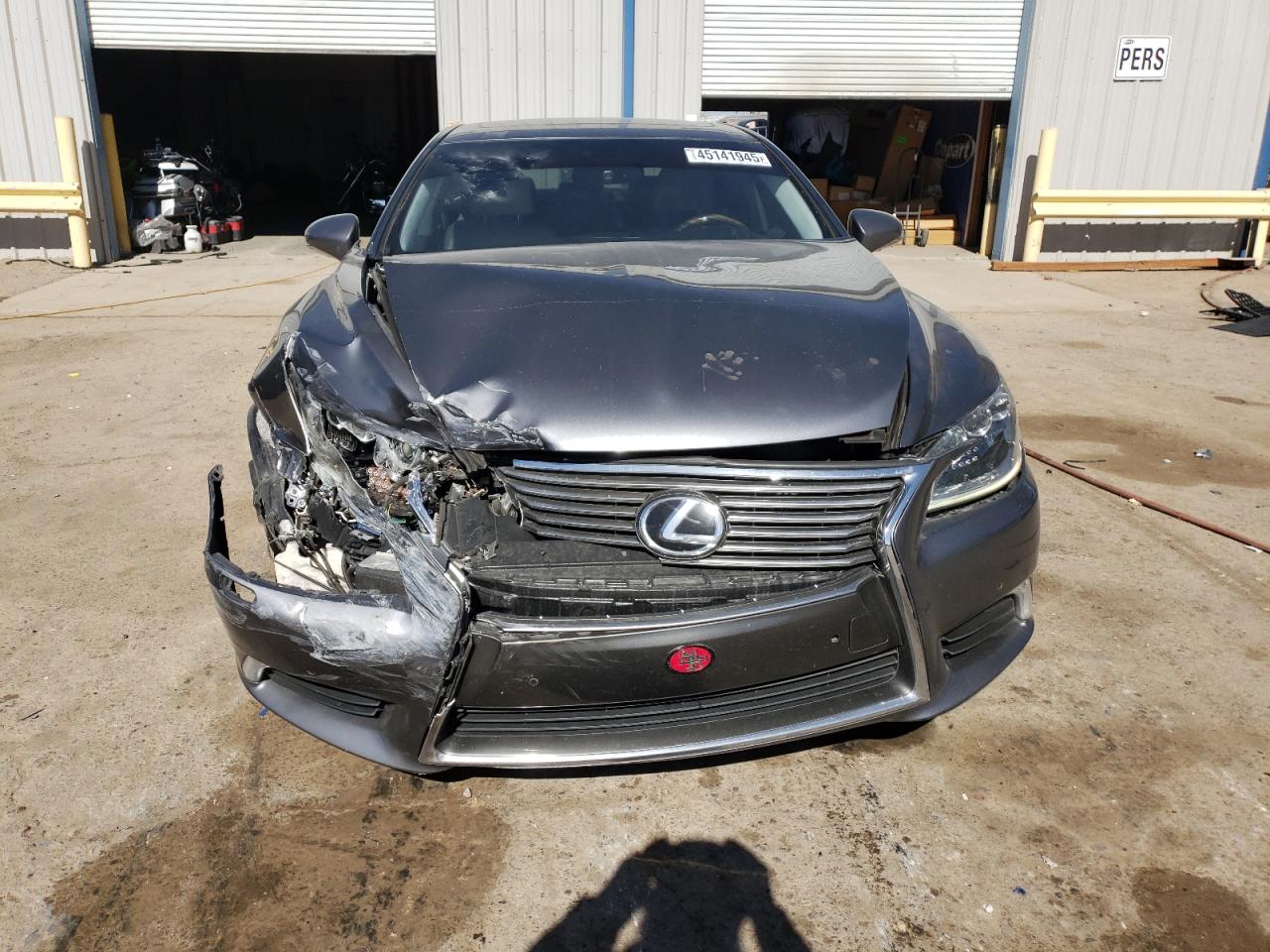 2013 Lexus LS VIN JTHBL1EF4D5120930 Copart auction photo, front end damage thumbnail 5