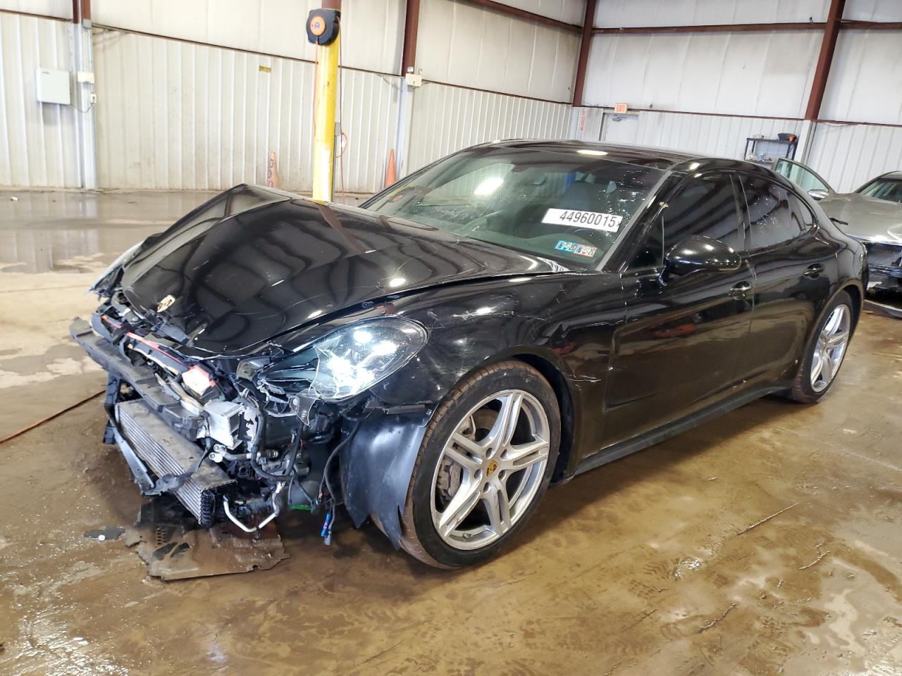 2017 Porsche Panamera VIN WP0AA2A74HL103151
