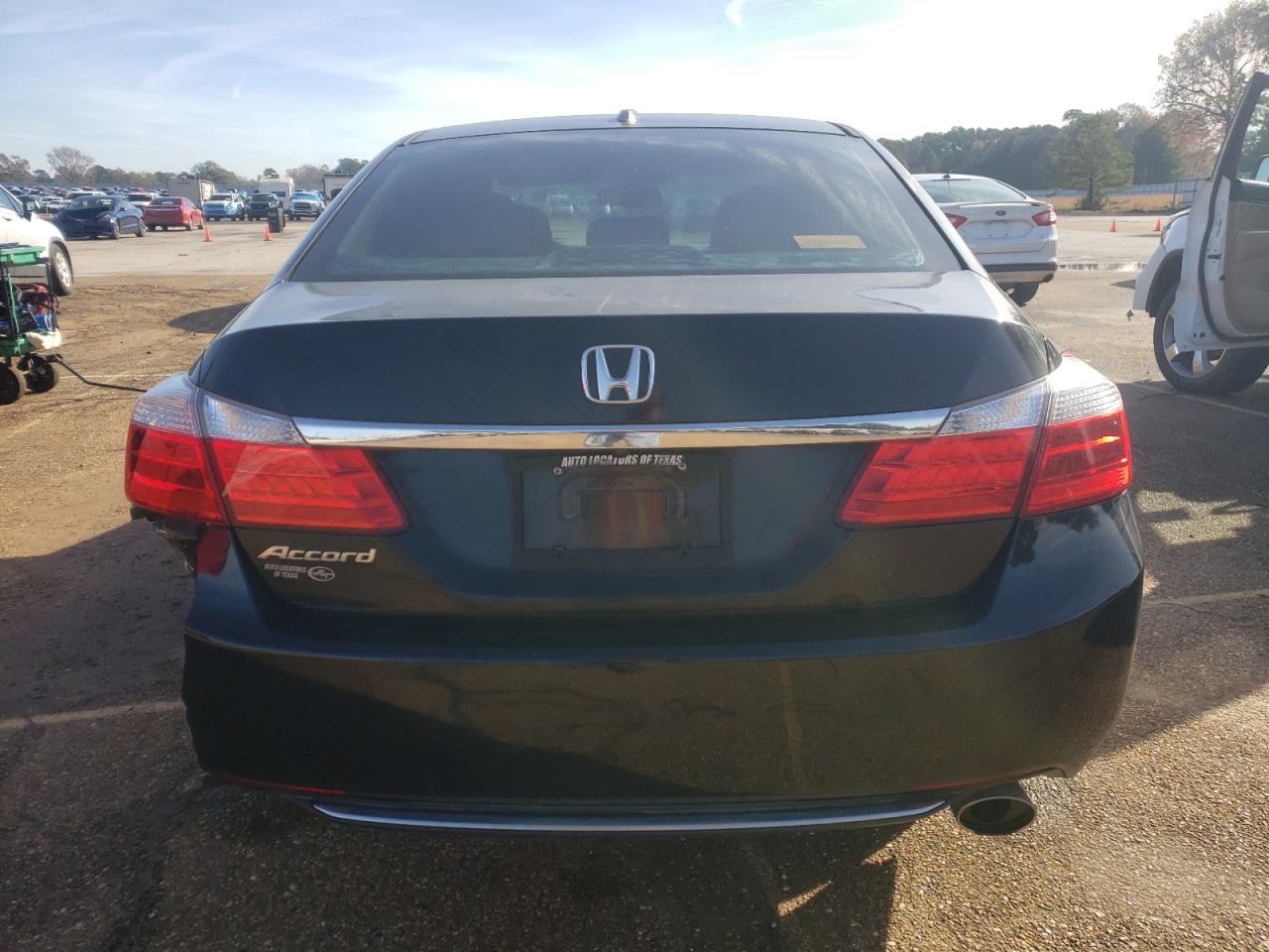 2013 Honda Accord VIN 1HGCR2F82DA104910 Copart auction photo, rear end / front end damage thumbnail 6