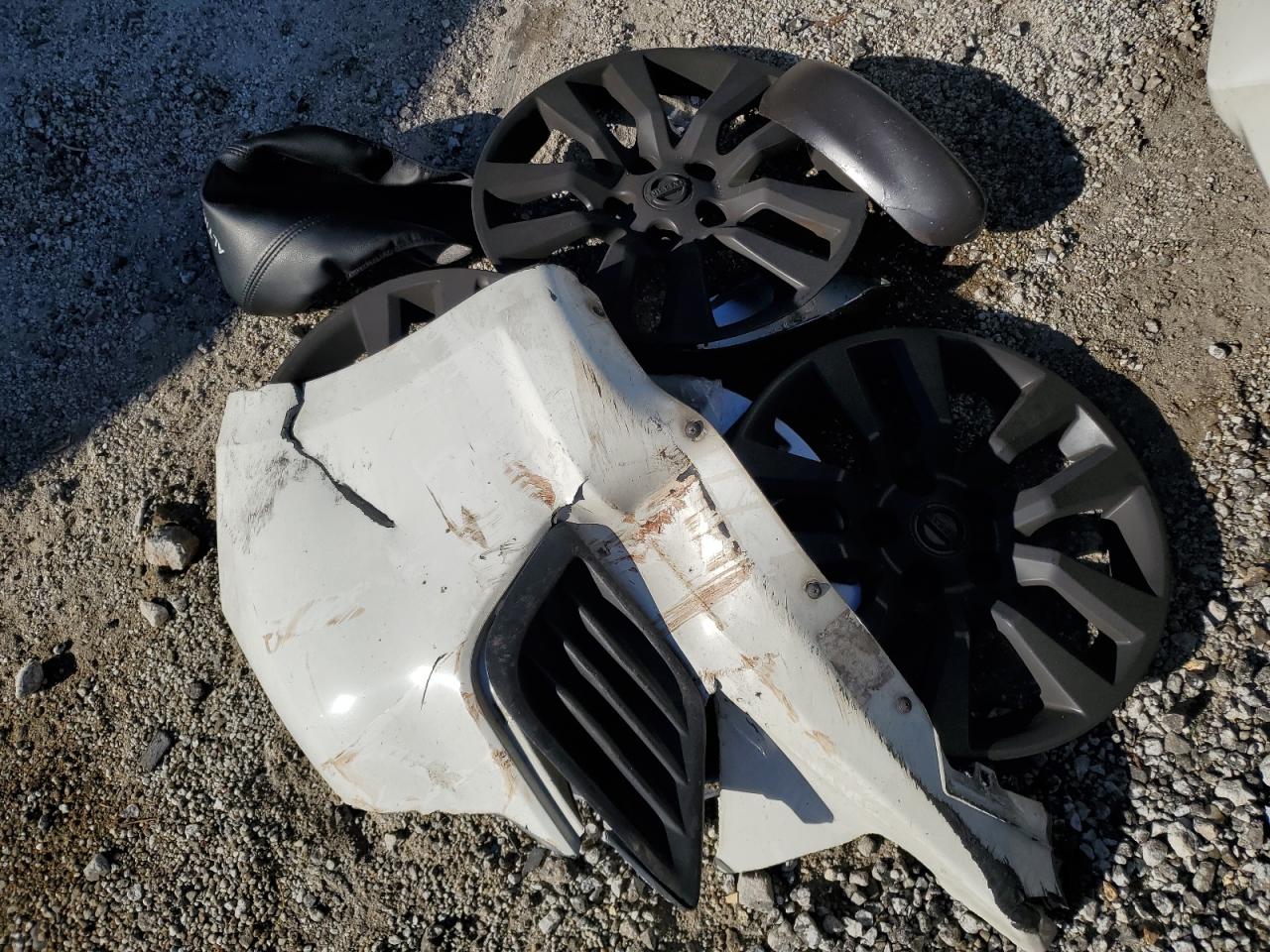 2018 Nissan Altima VIN 1N4AL3APXJC218705 Copart auction photo, front end damage thumbnail 12