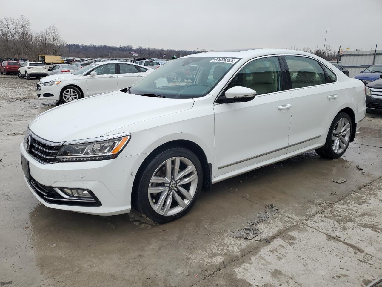 2016 Volkswagen Passat VIN 1VWCS7A36GC067409