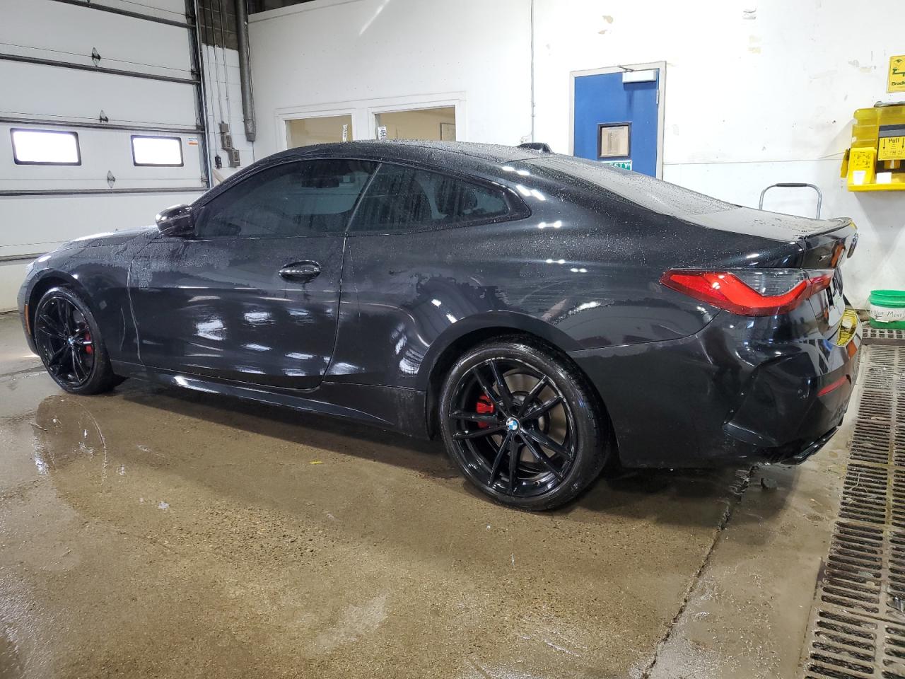 2024 BMW M4 VIN WBA13AR00RCN92352 Copart auction photo, vandalism damage thumbnail 2