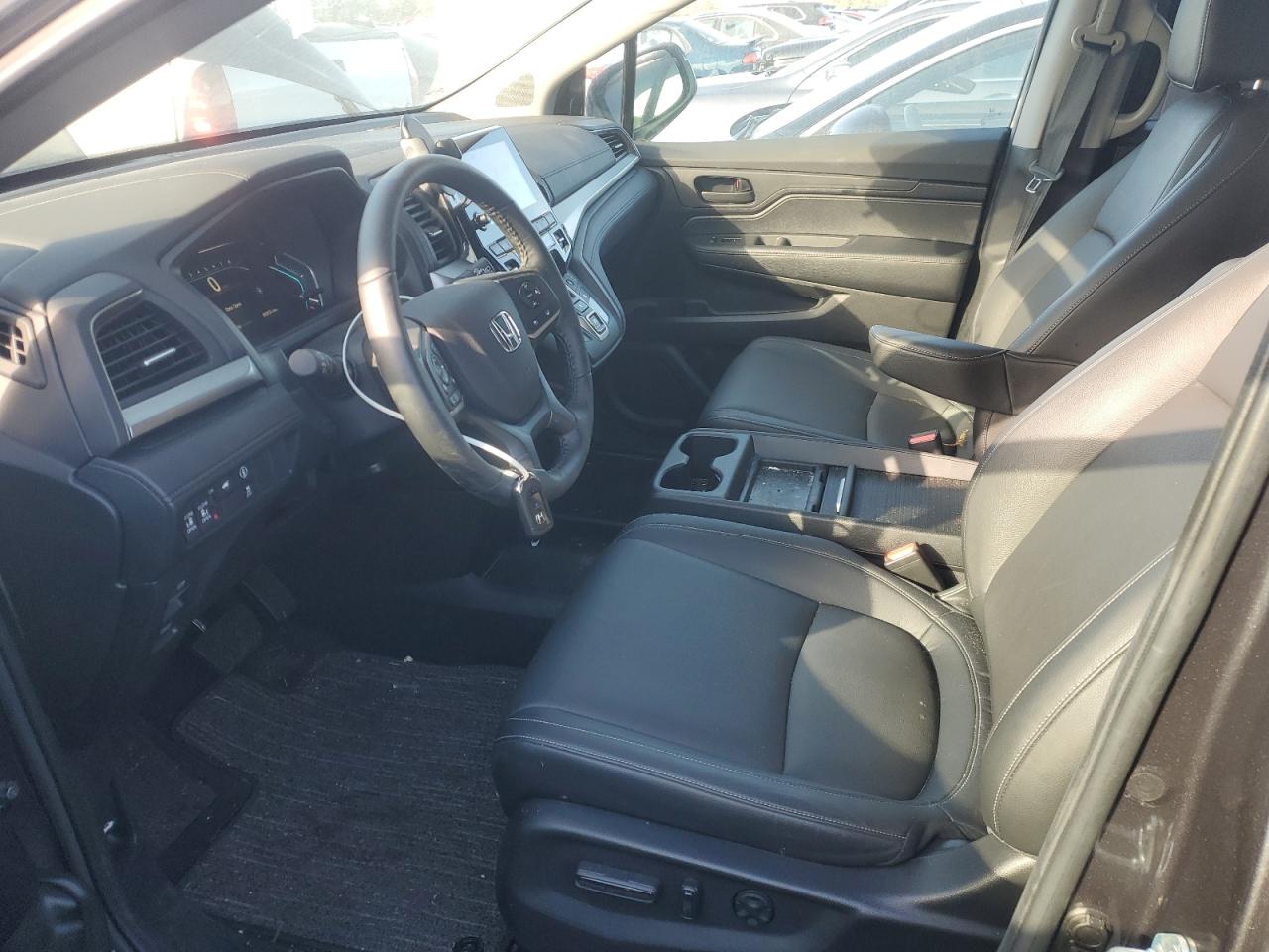 2024 Honda Odyssey VIN 5FNRL6H62RB049354 Copart auction photo, undercarriage / minor dent/scratches damage thumbnail 7