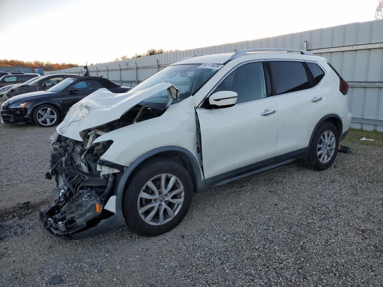2019 Nissan Rogue VIN KNMAT2MT7KP527023
