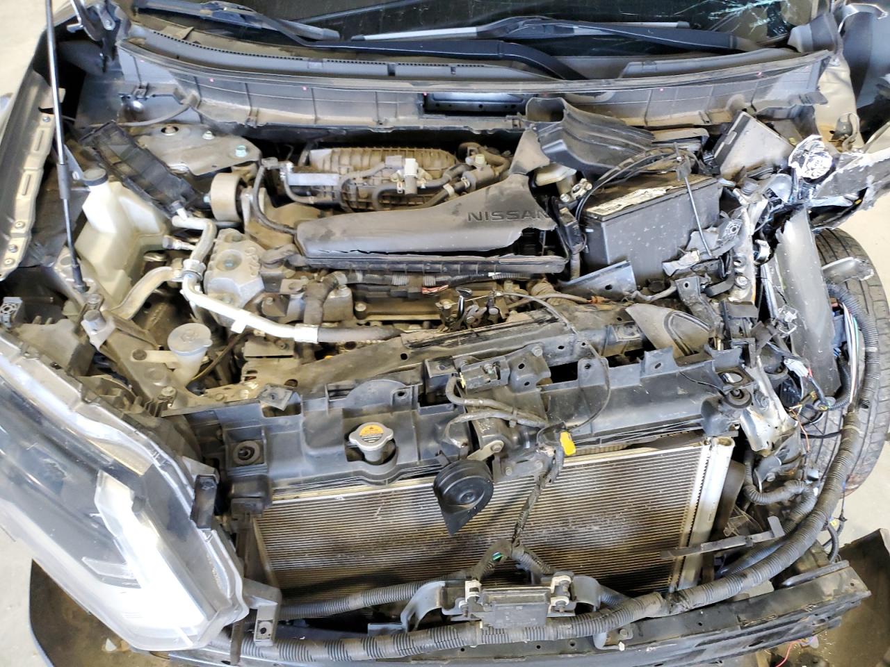2018 Nissan Rogue VIN KNMAT2MV6JP549806 Copart auction photo, front end damage thumbnail 13