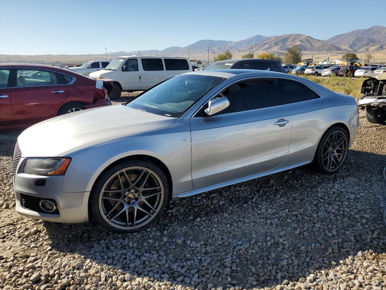 2010 Audi RS5 VIN WAU3VAFR6AA007070