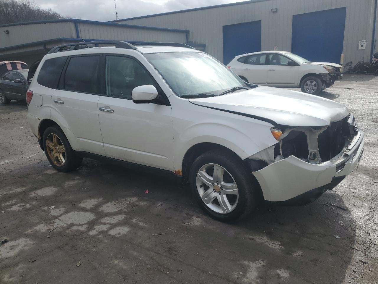 2010 Subaru Forester VIN JF2SH6CC0AH723183 Copart auction photo, front end damage thumbnail 4