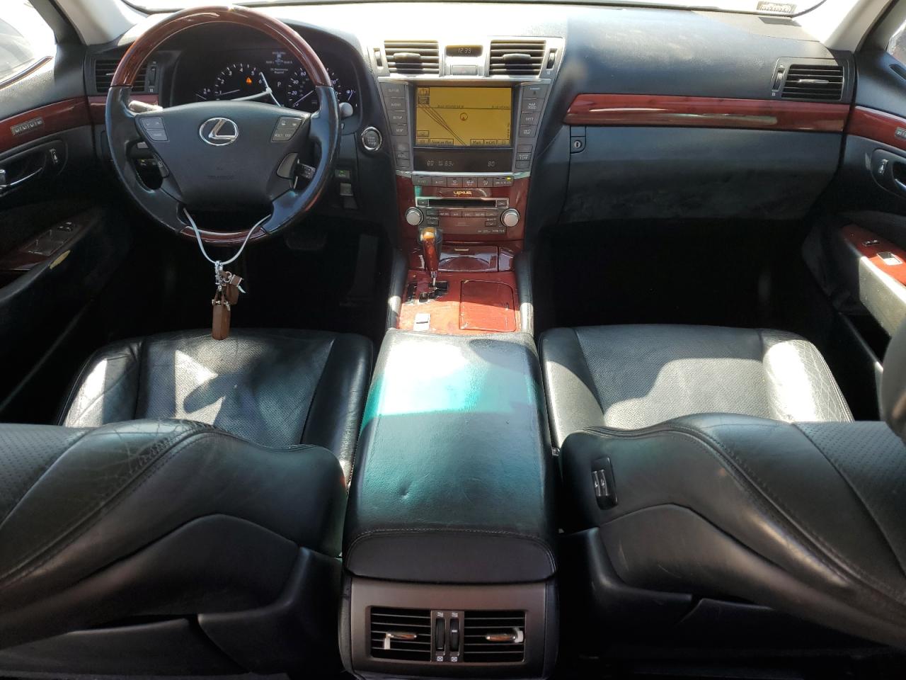 2011 Lexus LS VIN JTHBL5EF6B5104295 Copart auction photo, front end / minor dent/scratches damage thumbnail 8