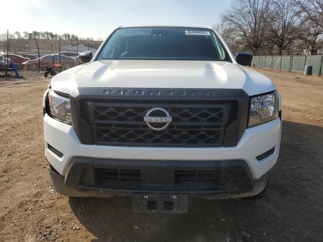 2024 Nissan Navara (Frontier) VIN 1N6ED1CL5RN624878 Copart auction photo, front end / side damage thumbnail 5