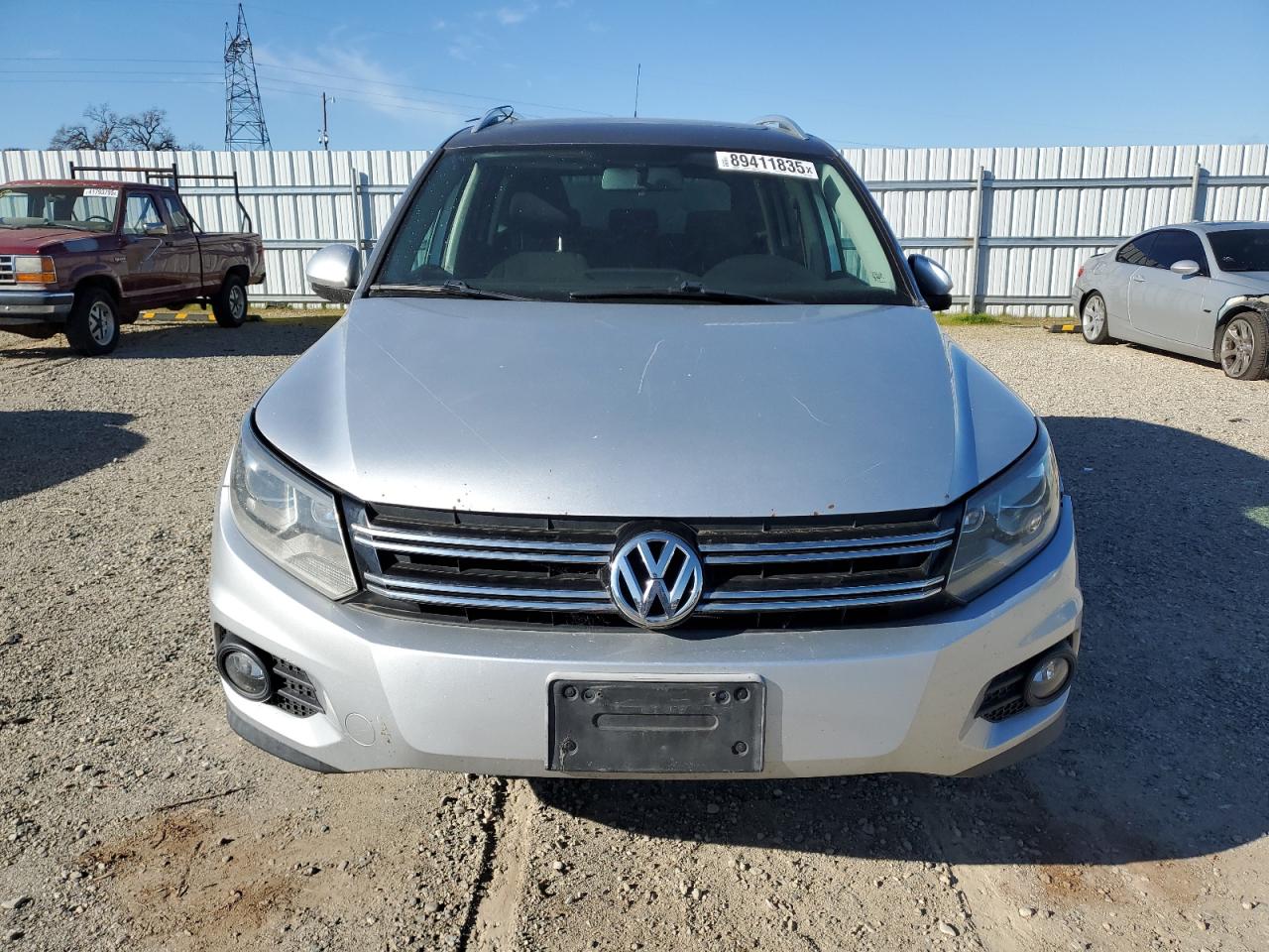 2009 Volkswagen Tiguan VIN WVGAV75N29W525599 Copart auction photo, front end / rear end damage thumbnail 5
