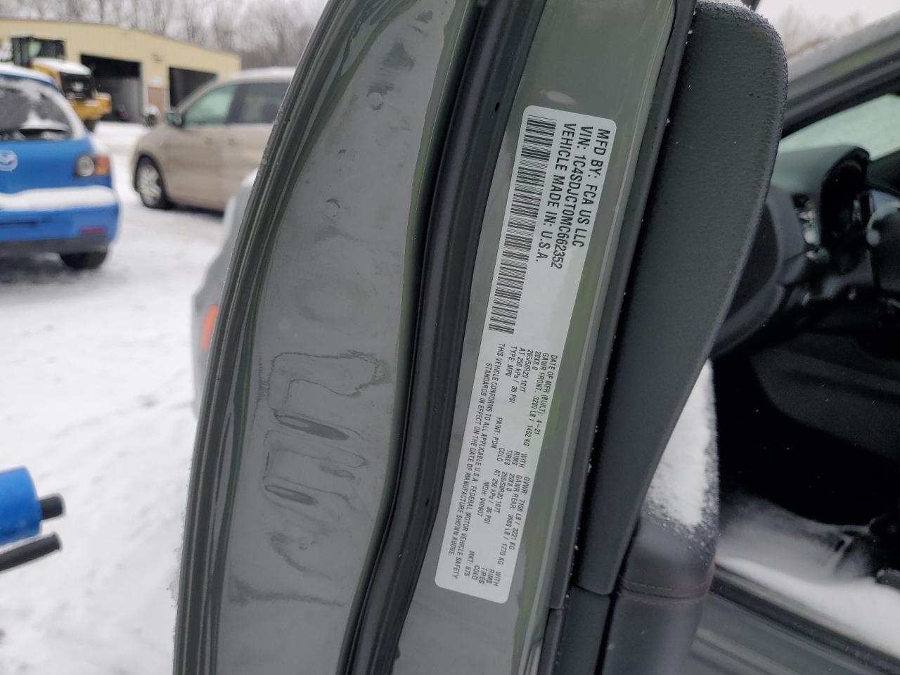 2021 Dodge Durango VIN 1C4SDJCT0MC662352 Copart auction photo, rear end / minor dent/scratches damage thumbnail 13
