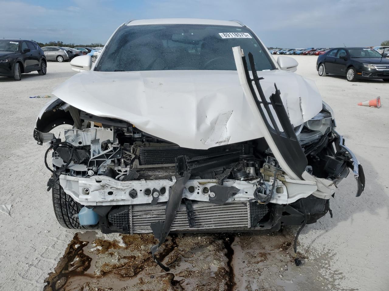 2017 Lincoln MKC VIN 5LMCJ3C92HUL11058 Copart auction photo, front end damage thumbnail 5