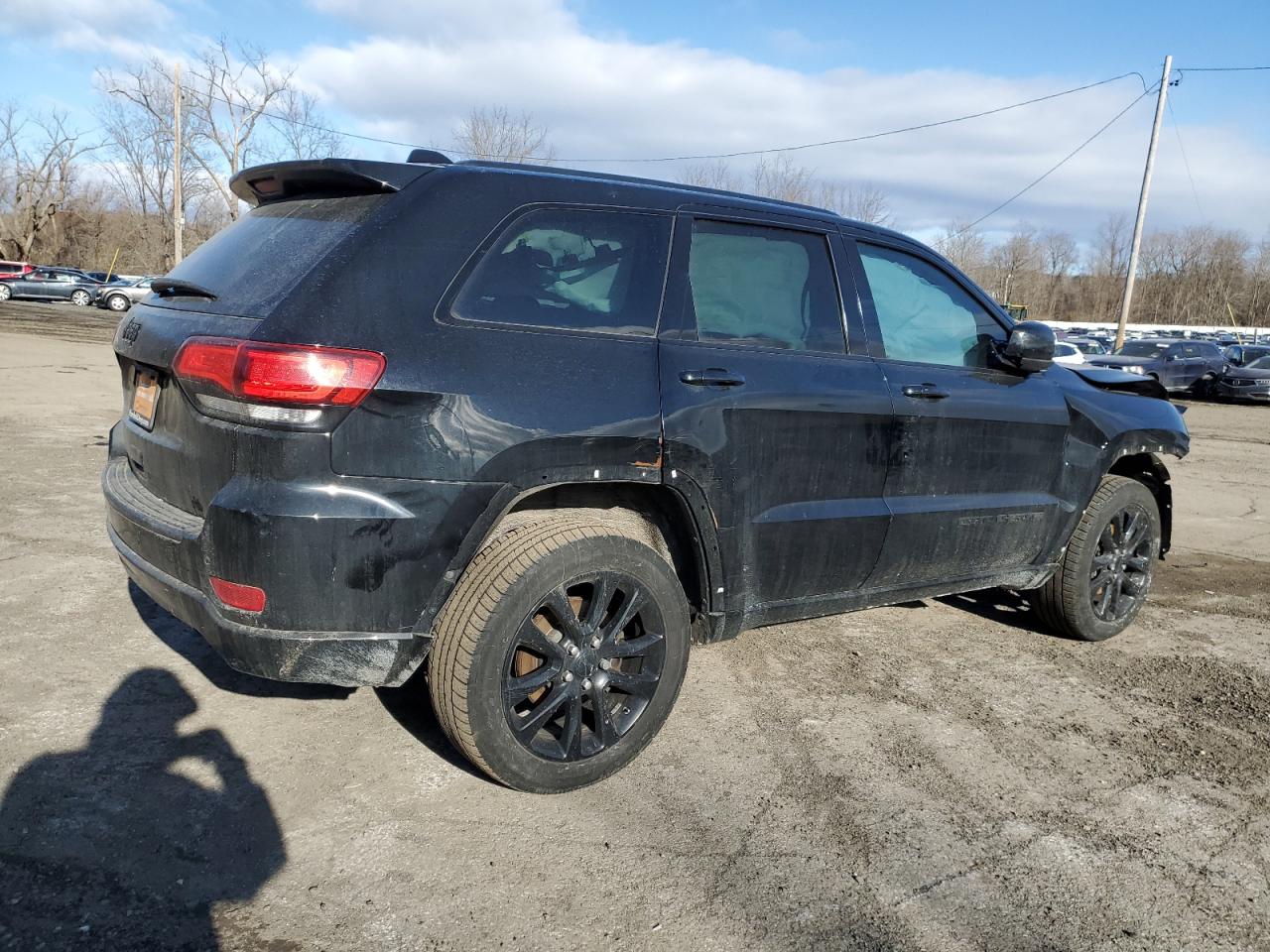 2018 Jeep Grand Cherokee VIN 1C4RJFAG7JC500885 Copart auction photo, front end / minor dent/scratches damage thumbnail 3