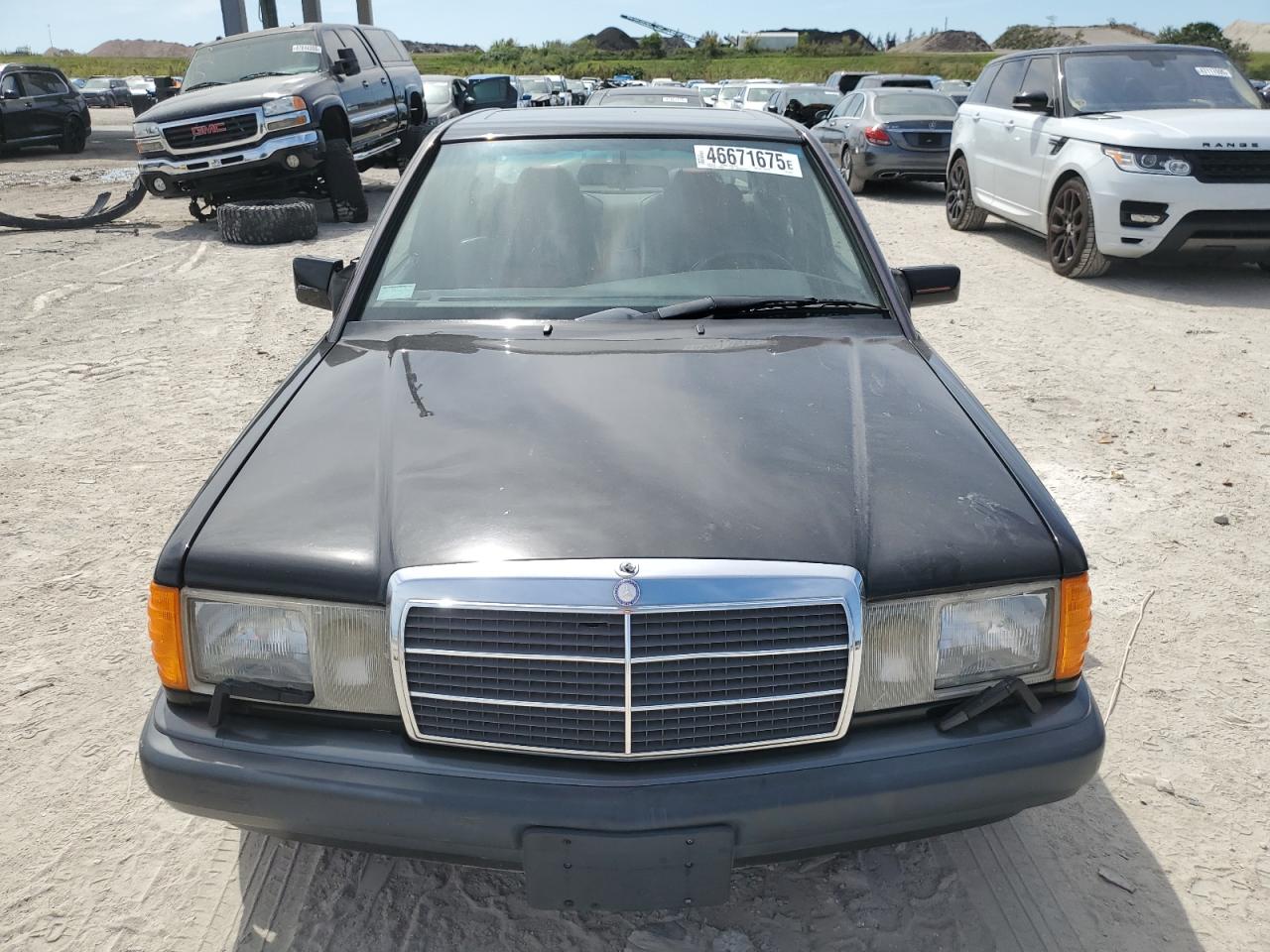 1993 Mercedes-Benz 190 (W201) VIN WDBDA29D7PG056355 Copart auction photo, rear end / side damage thumbnail 5